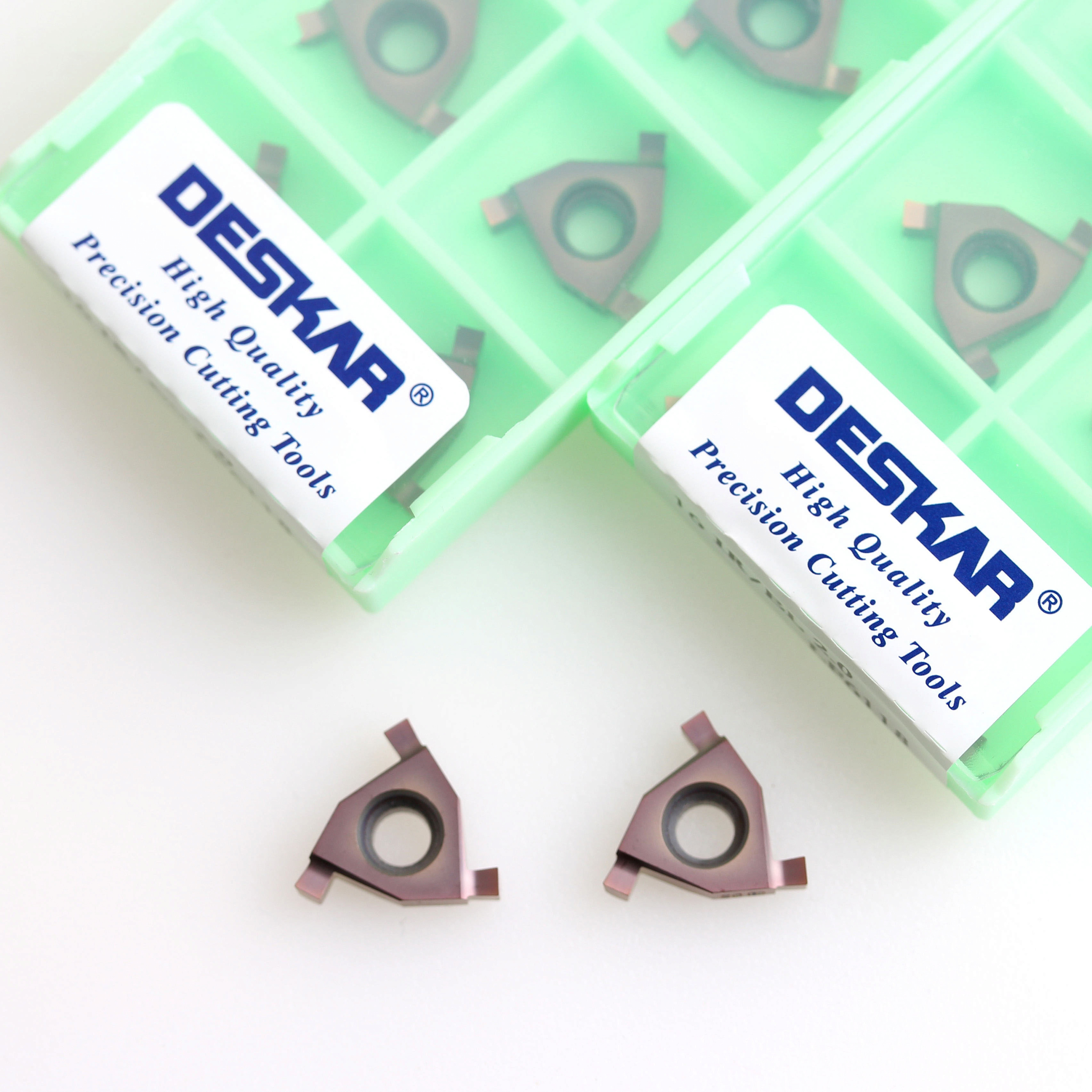 16IR EL 1.8 LF6118 пластина для отрезки и точения канавок Deskar - фото 1